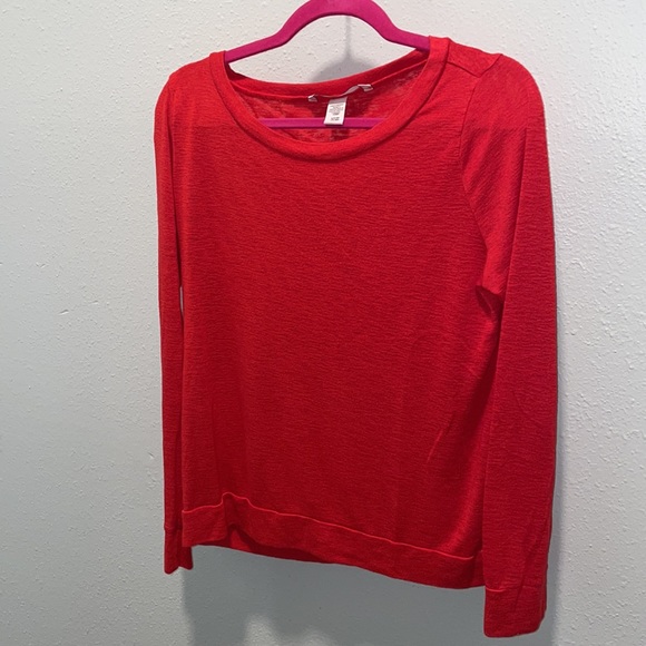 Victoria’s Secret Women’s Red Long Sleeve Top Size Small - Picture 3 of 8